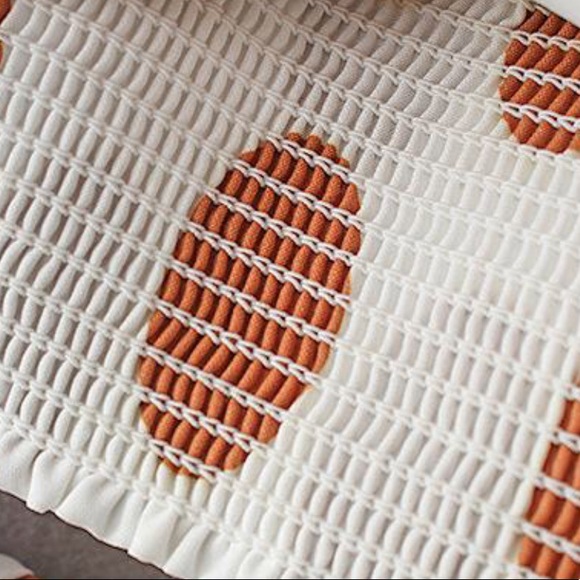 ❌CLEARANCE Polka dot blous - Picture 3 of 4